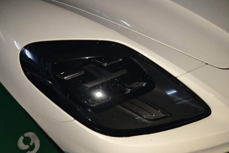 Used Porsche Panamera 2024 Panamera 2.9T Right Front Headlight