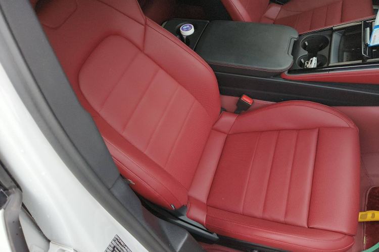 Used Porsche Panamera 2024 Panamera Executive Long Wheelbase 2.9T Right Front Seat