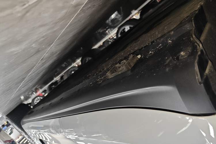 Used Porsche Panamera 2024 Panamera 2.9T Right Side Sill