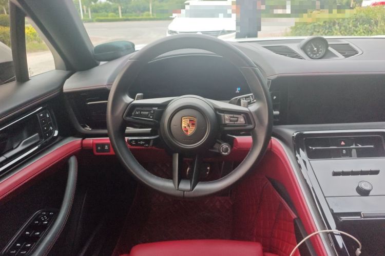 Used Porsche Panamera 2024 Panamera Executive Long Wheelbase 2.9T Steering Wheel