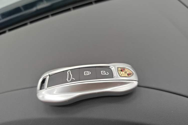 Used Porsche Panamera 2024 Panamera 2.9T Vehicle Key