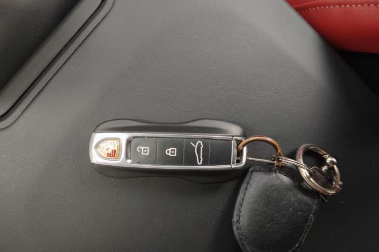 Used Porsche Panamera 2024 Panamera 2.9T Vehicle Key