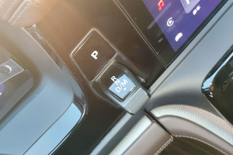 Used Porsche Panamera 2024 Panamera 2.9T Gear Lever