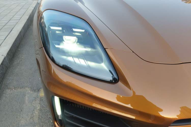 Used Porsche Panamera 2024 Panamera 2.9T Right Front Headlight