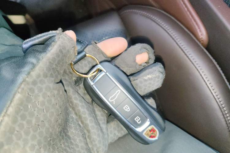 Used Porsche Panamera 2024 Panamera 2.9T Vehicle Key