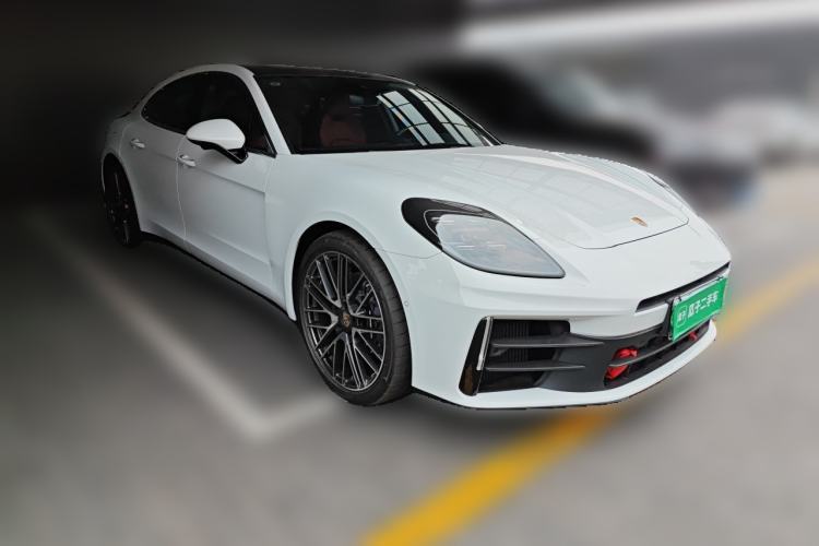 Used Porsche Panamera 2026 Model Panamera 2.9T Front Right 45 Deg