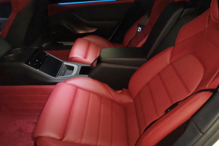 Used Porsche Panamera 2026 Model Panamera 4 Executive Extended Version 2.9T Left Rear Seat