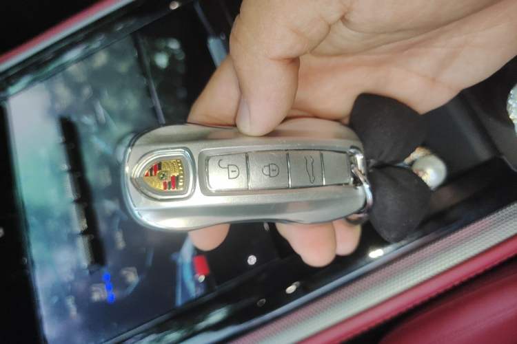 Used Porsche Panamera 2026 Model Panamera Enjoyment Edition 2.9T Vehicle Key