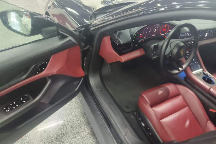 Used Porsche Taycan 2020 Taycan Driver Seat