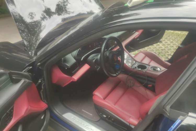 Used Porsche Taycan 2019 Taycan Turbo Driver Seat