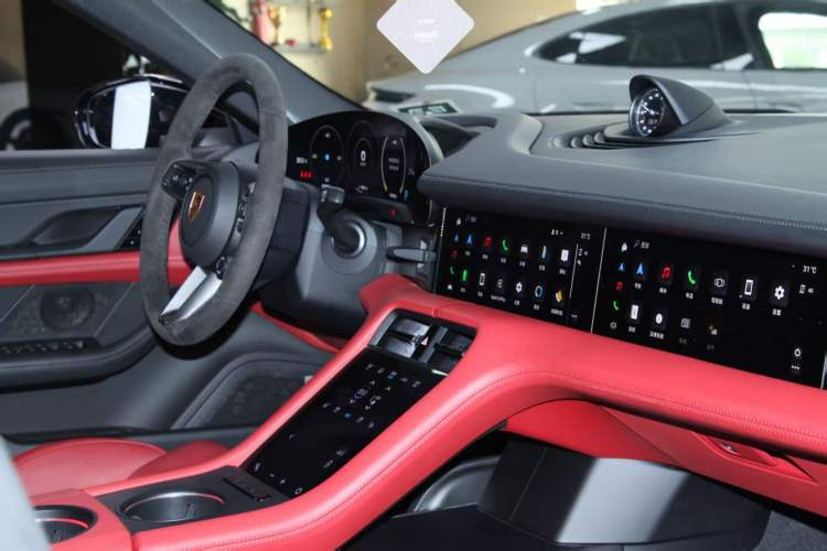 Used Porsche Taycan 2019 Taycan 4S Exterior 8