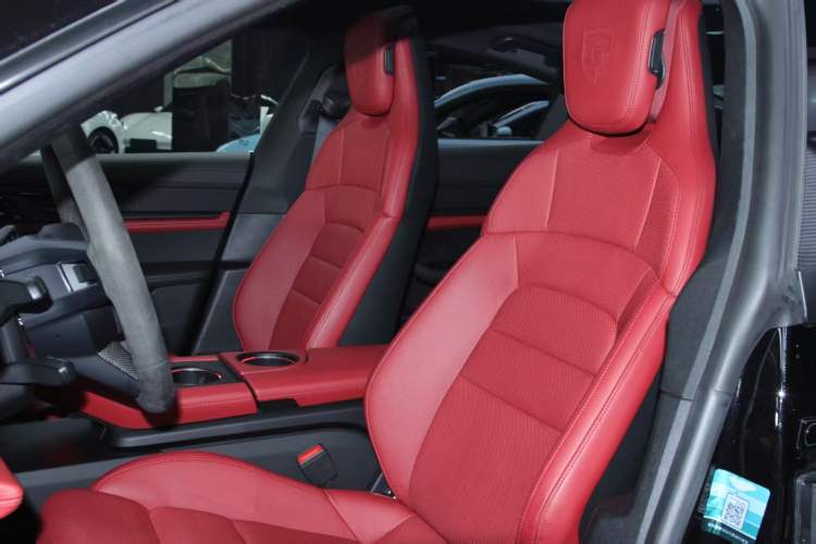 Used Porsche Taycan 2019 Taycan 4S Interior 6