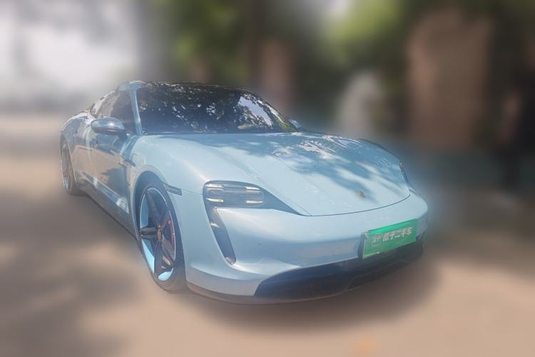 Used Porsche Taycan 2019 Taycan 4S Front Right 45 Deg