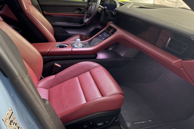 Used Porsche Taycan 2019 Taycan 4S Interior 8