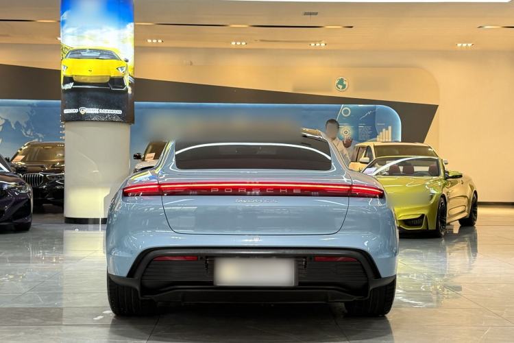 Used Porsche Taycan 2019 Taycan 4S Interior 9