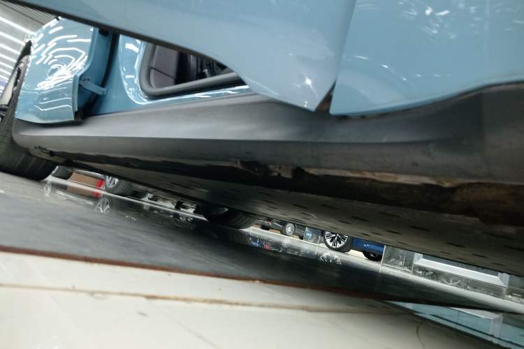 Used Porsche Taycan 2019 Taycan 4S Right Side Sill