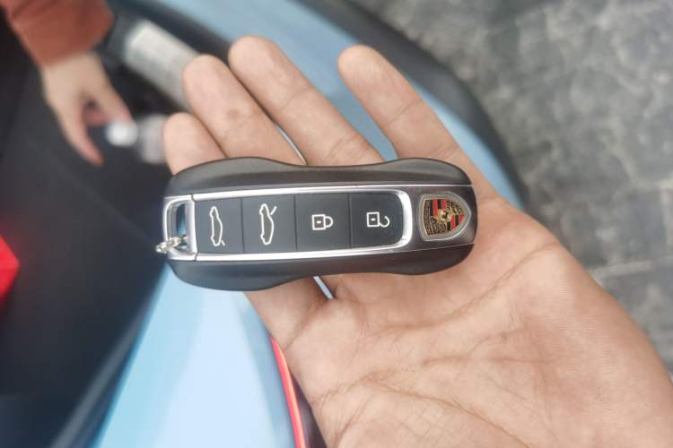 Used Porsche Taycan 2019 Taycan 4S Vehicle Key