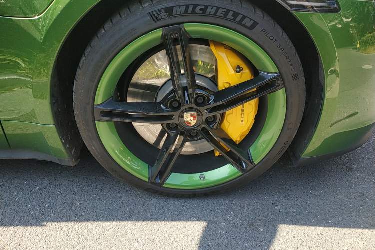 Used Porsche Taycan 2019 Taycan 4S Right Front Wheel Hub