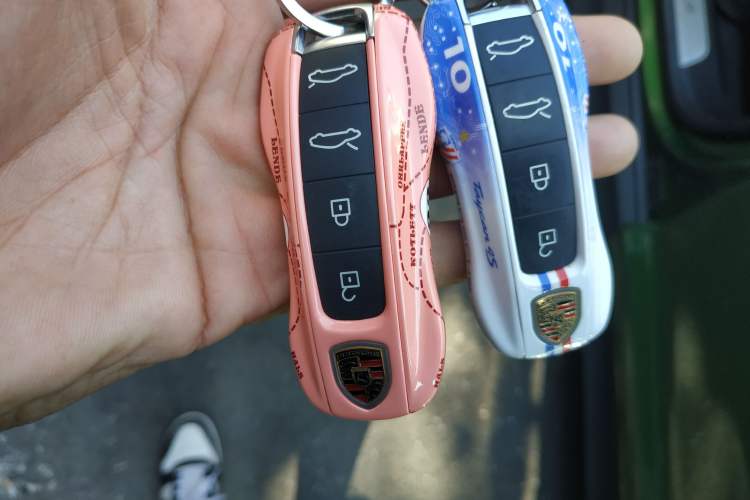Used Porsche Taycan 2019 Taycan 4S Vehicle Key