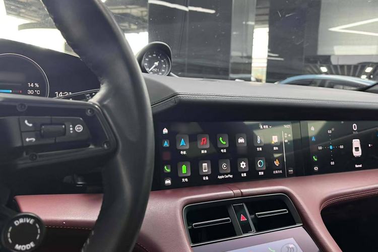 Used Porsche Taycan 2019 Taycan 4S Interior 2