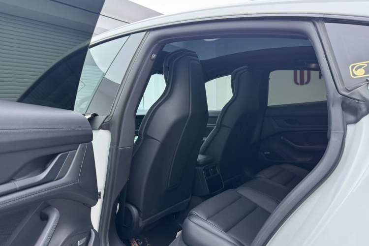 Used Porsche Taycan 2019 Taycan 4S Interior 3