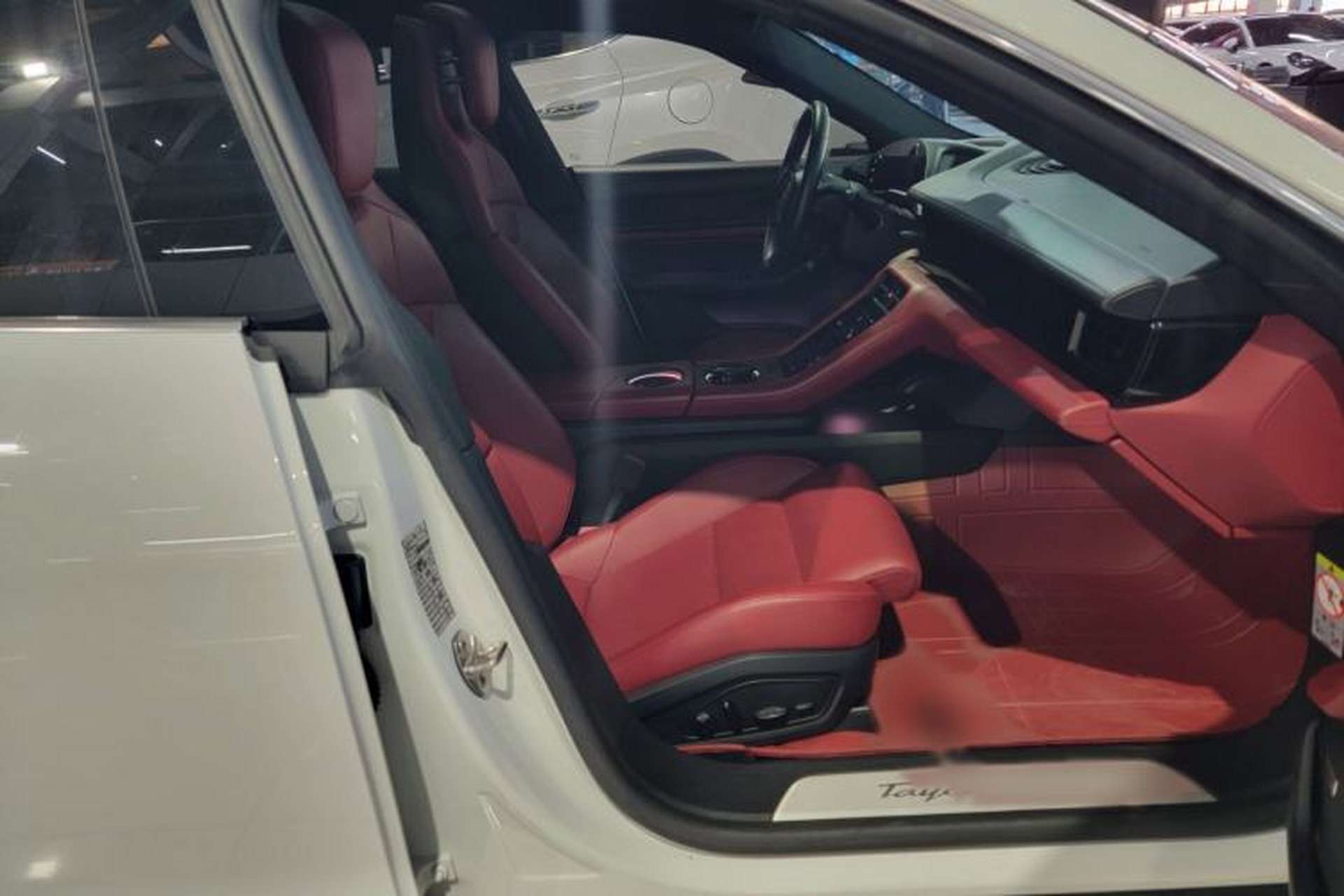 Used Porsche Taycan 2019 Taycan 4S Interior 7