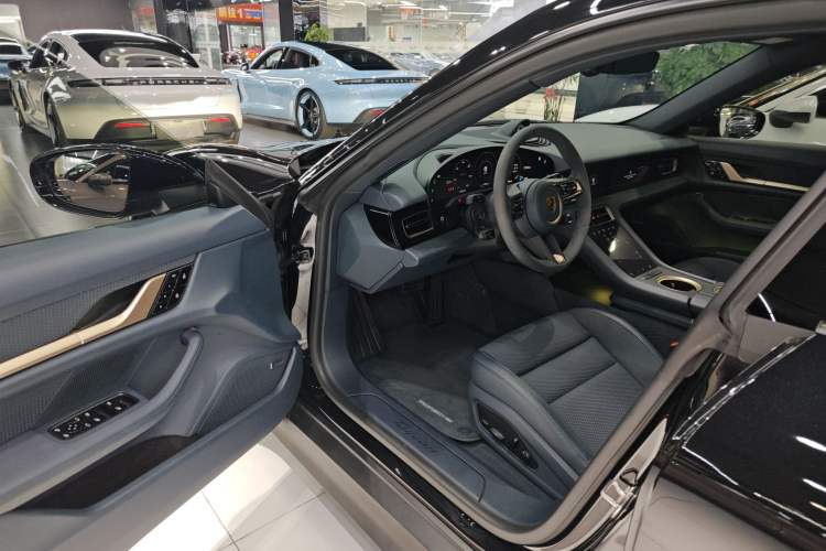 Used Porsche Taycan 2020 Taycan Driver Seat