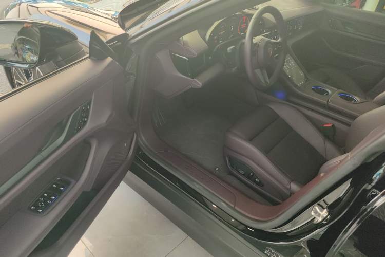 Used Porsche Taycan 2020 Taycan Driver Seat