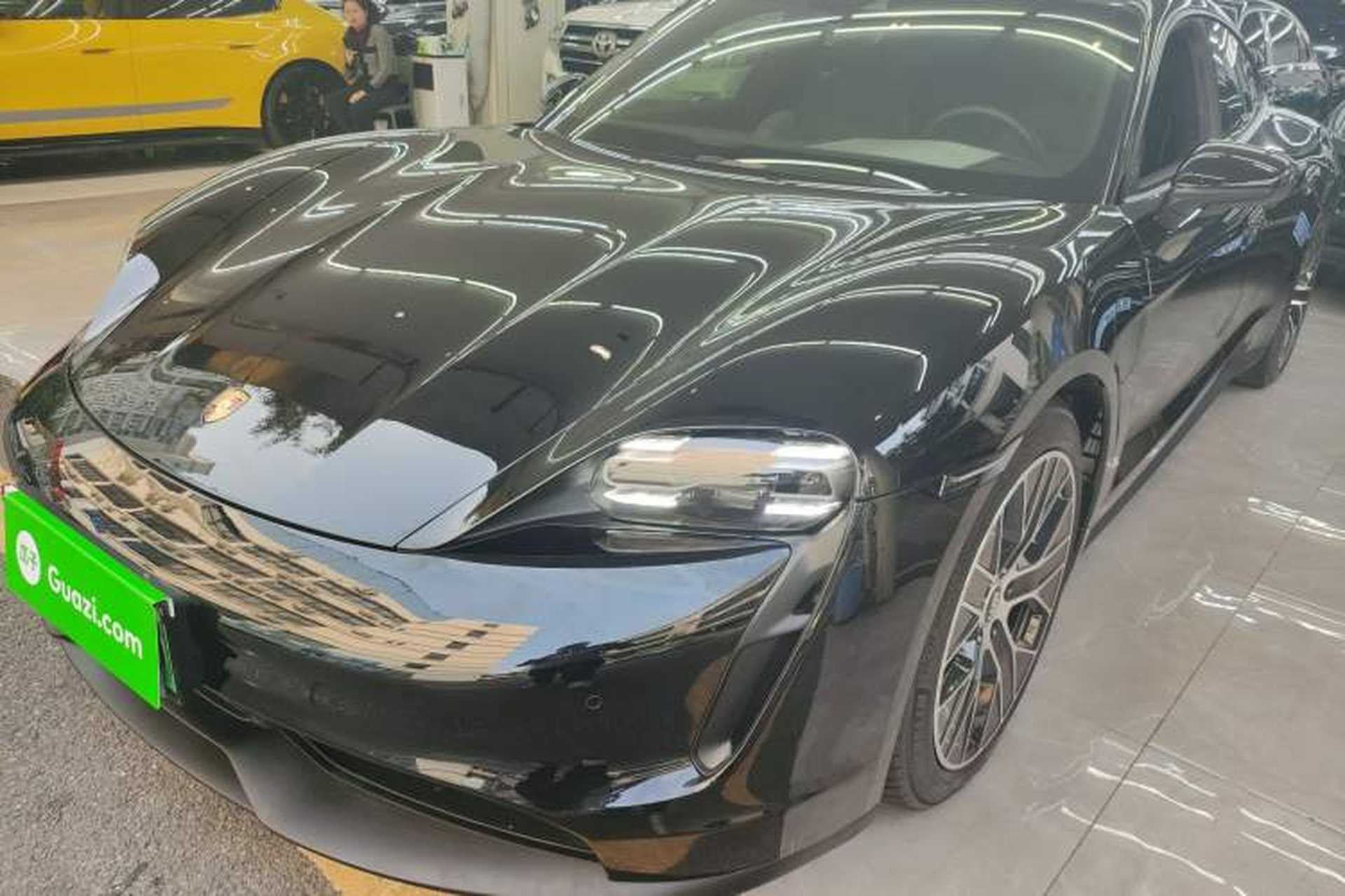 Used Porsche Taycan 2020 Taycan Front Left 45 Deg