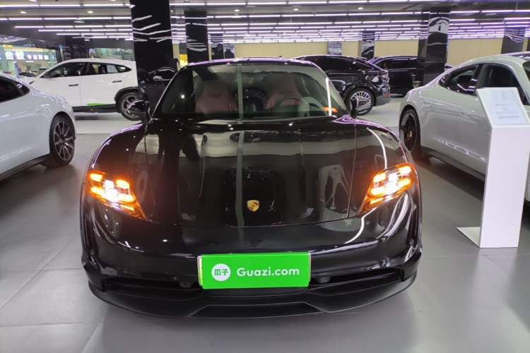 Used Porsche Taycan 2020 Taycan Front