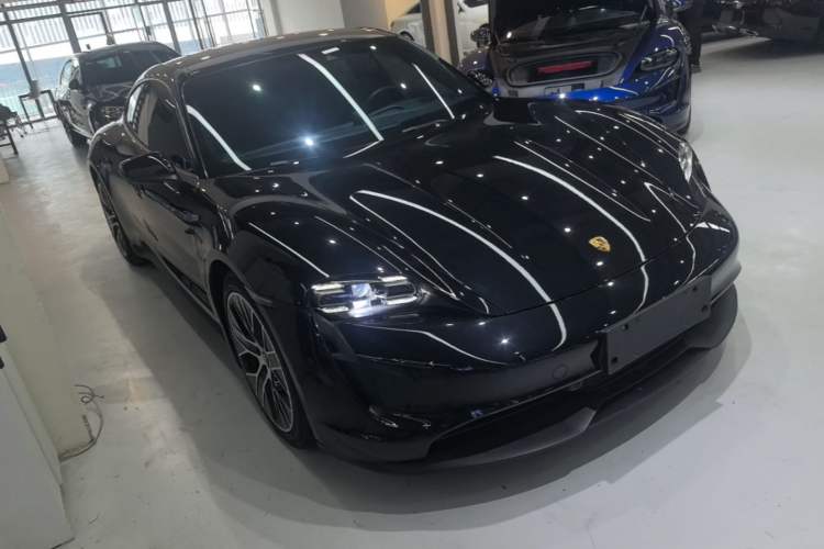 Used Porsche Taycan 2020 Taycan Front Right 45 Deg