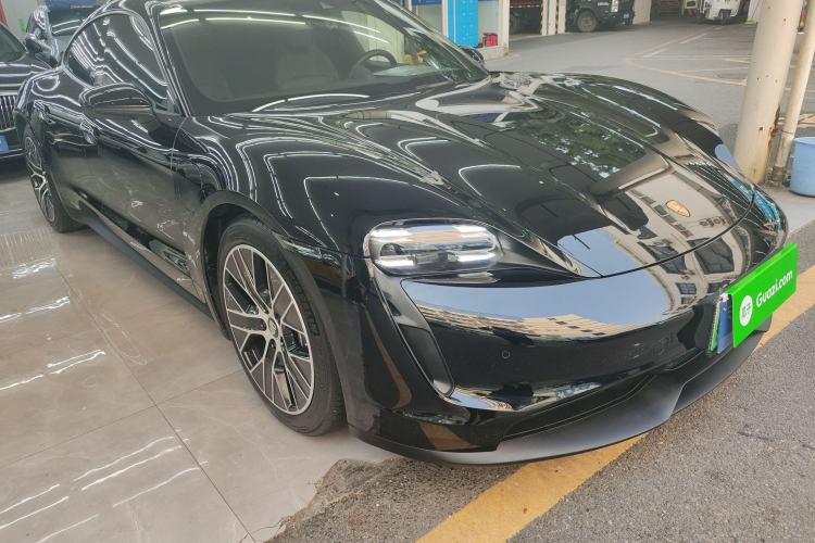Used Porsche Taycan 2020 Taycan Front Right 45 Deg