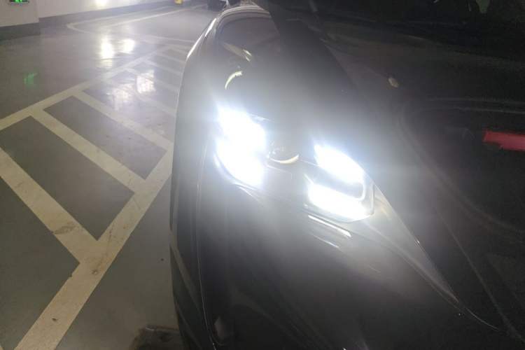 Used Porsche Taycan 2020 Taycan Right Front Headlight