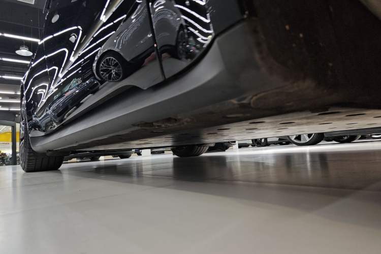 Used Porsche Taycan 2020 Taycan Right Side Sill