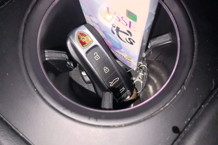 Used Porsche Taycan 2020 Taycan Vehicle Key