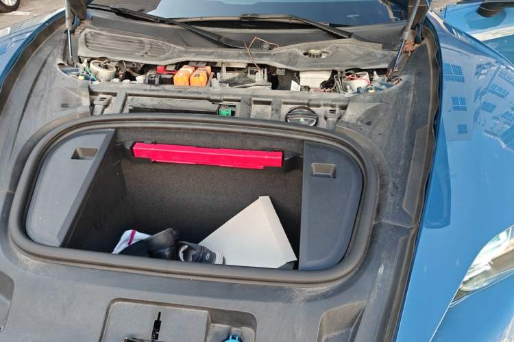 Used Porsche Taycan 2020 Taycan Engine Bay Left