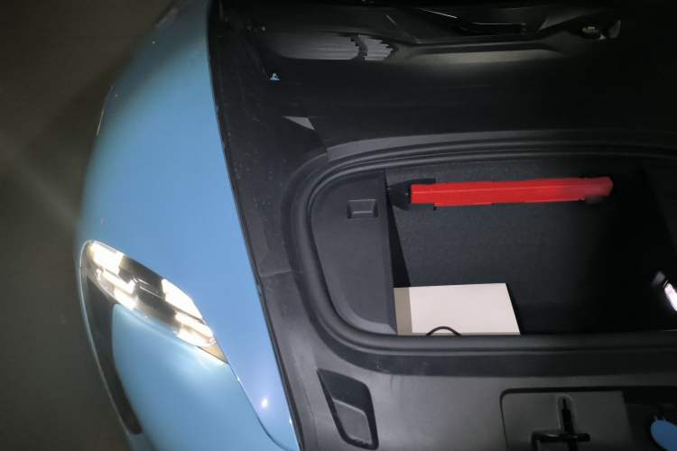 Used Porsche Taycan 2020 Taycan Engine Bay Right