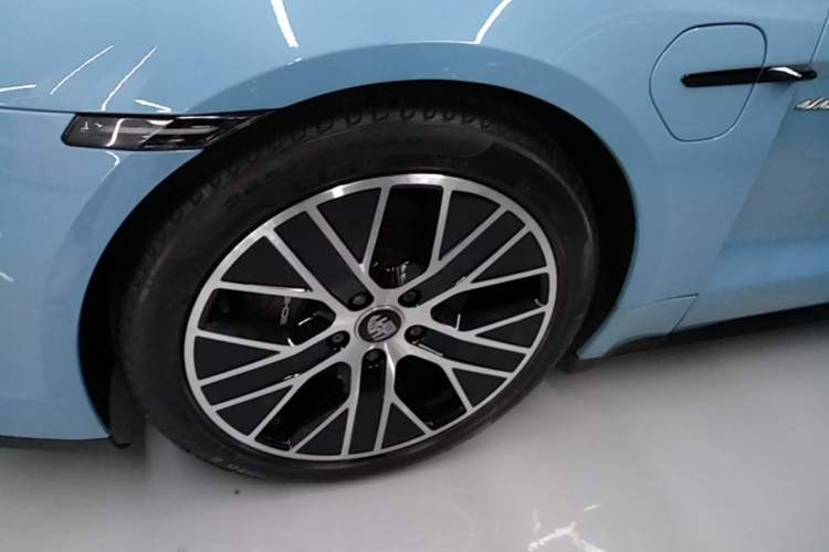 Used Porsche Taycan 2020 Taycan Exterior 4