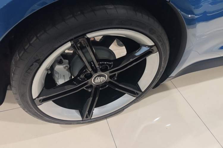 Used Porsche Taycan 2020 Taycan Exterior 5
