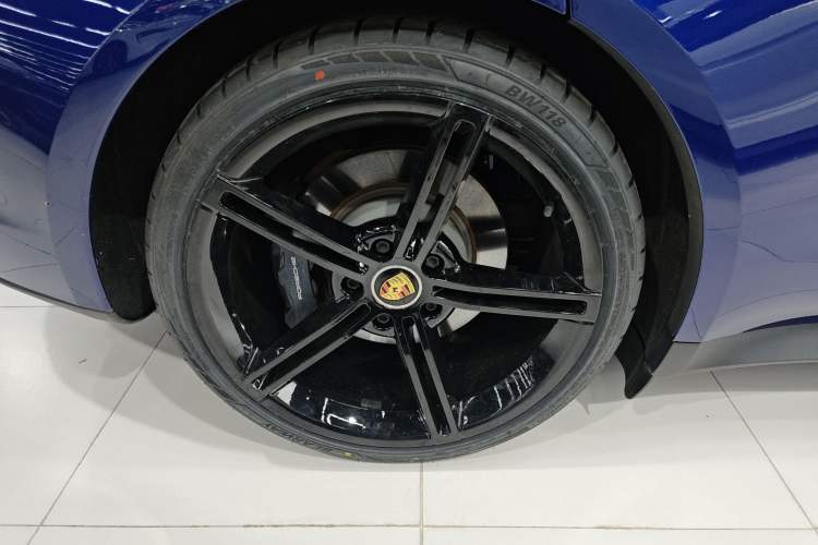 Used Porsche Taycan 2020 Taycan Exterior 8