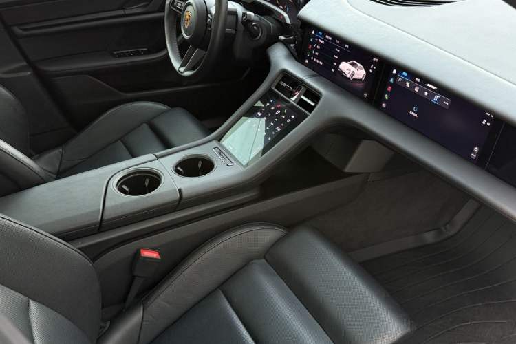 Used Porsche Taycan 2020 Taycan Interior 8
