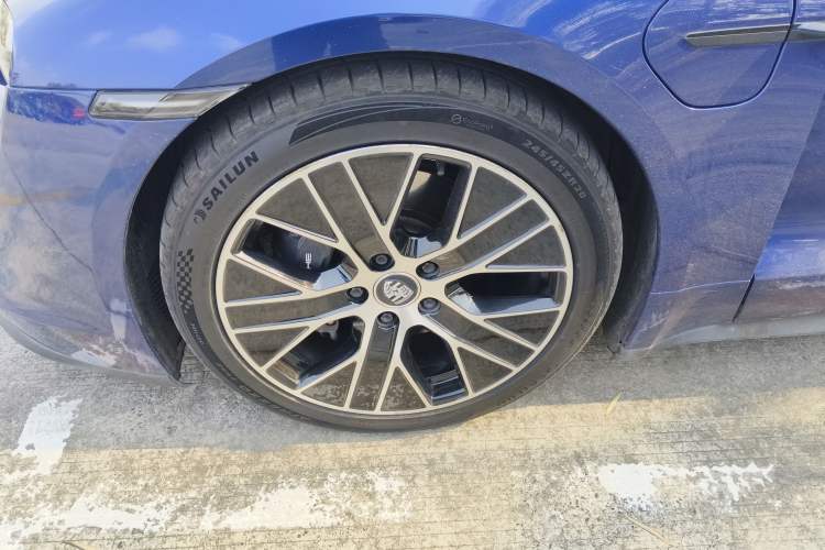 Used Porsche Taycan 2020 Taycan Left Front Wheel Hub