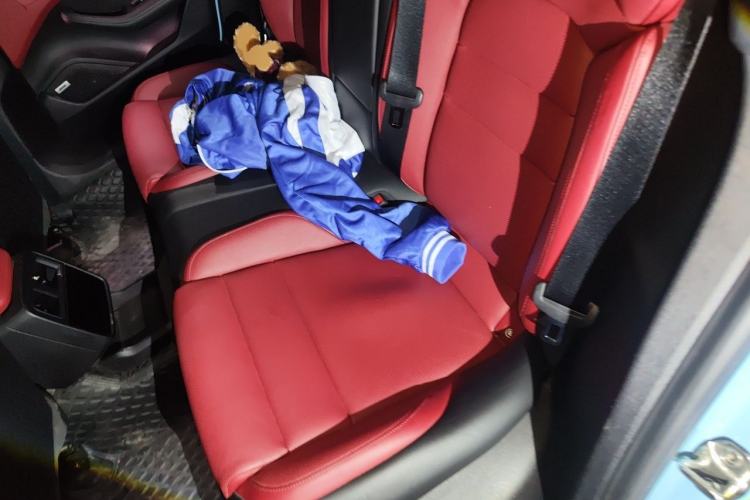 Used Porsche Taycan 2020 Taycan Left Rear Seat