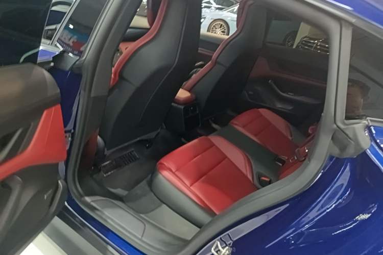 Used Porsche Taycan 2020 Taycan Left Rear Seat