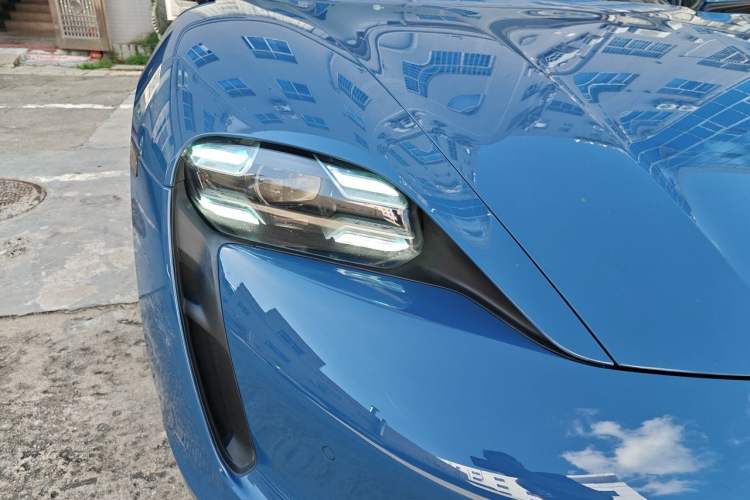 Used Porsche Taycan 2020 Taycan Right Front Headlight