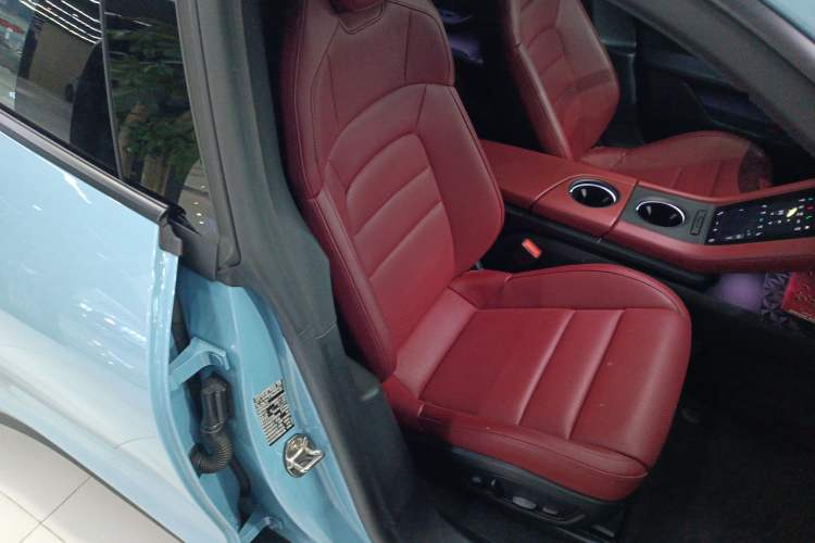 Used Porsche Taycan 2020 Taycan Right Front Seat