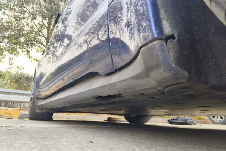 Used Porsche Taycan 2020 Taycan Right Side Sill