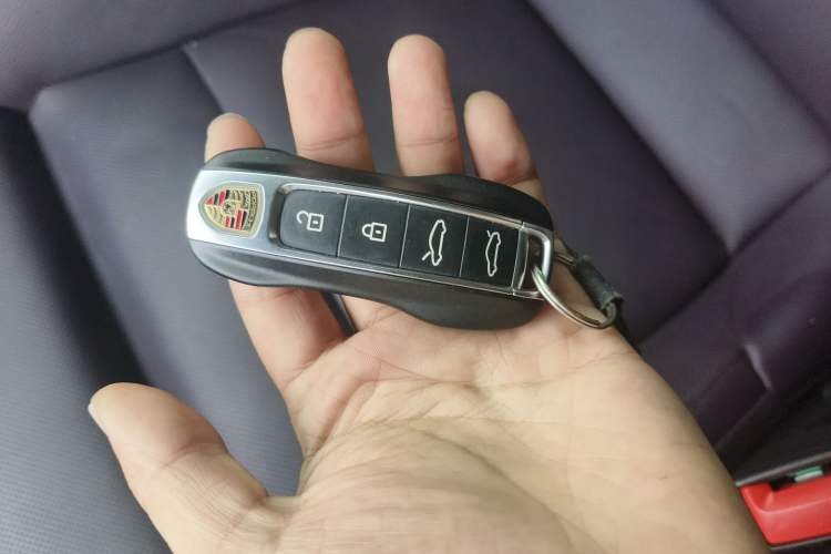 Used Porsche Taycan 2020 Taycan Vehicle Key
