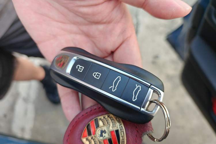 Used Porsche Taycan 2020 Taycan Vehicle Key