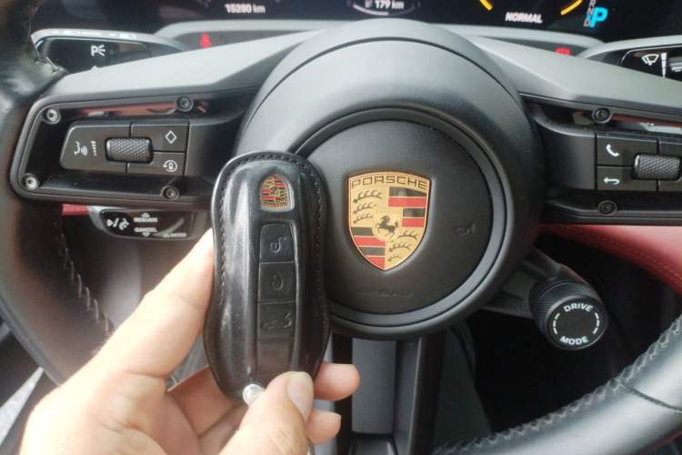 Used Porsche Taycan 2020 Taycan Vehicle Key